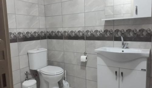 Double or Twin Room with Private Bathroom