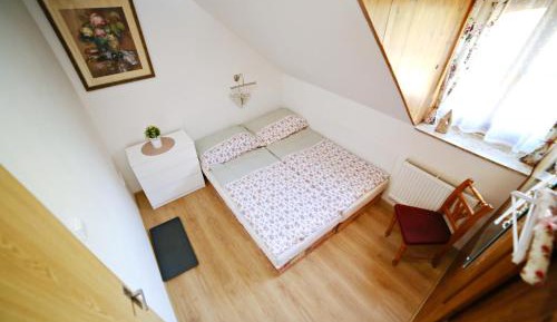 Standard Double Room with Shared Bathroom