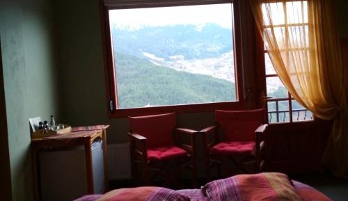 Standard Studio with Mountain view