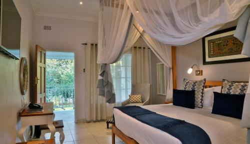 King Room with Garden View