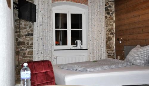 Single Room with Private Bathroom