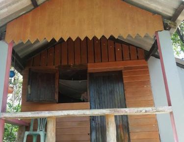 Bungalow with Garden View