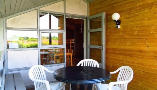 Standard Cottage (5 Adults) with Private Bathroom