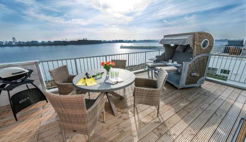 Apartment with Sea View