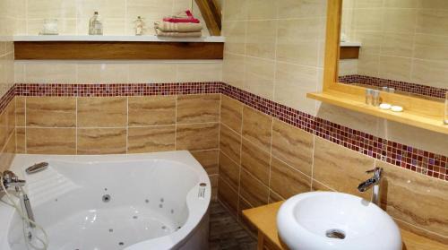 Double Room with Spa Bath