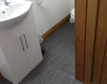 Twin Room with Shower