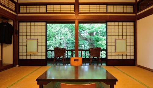 Japanese-Style Twin Room