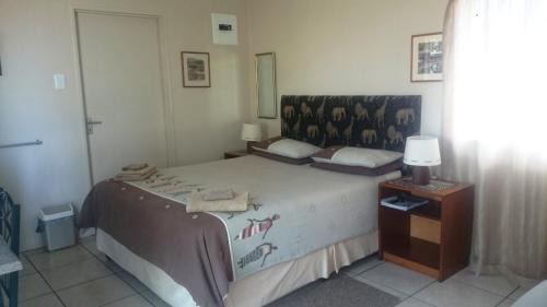 Double or Twin Room with Bathroom