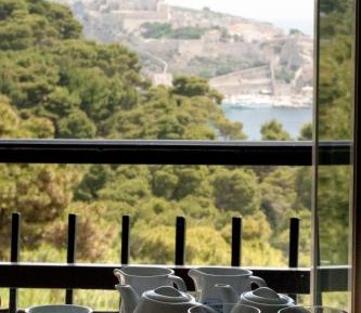 Double or Twin Room with Sea View