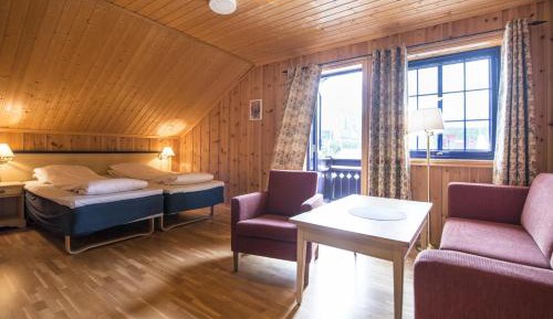 Standard Double or Twin Room with Balcony