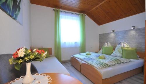 Triple Room with Mountain View