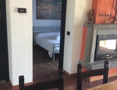 Deluxe Room (2 Adults + 1 Child)
