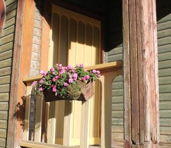 Apartment with Lake View