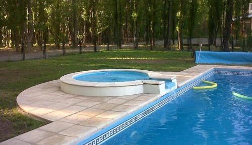 One-Bedroom Bungalow