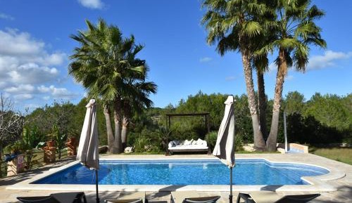 Three-Bedroom Vacation Home 