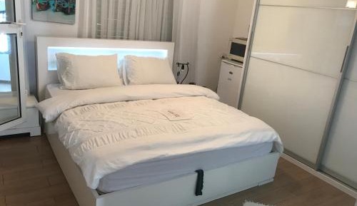 Double Room with Pool View