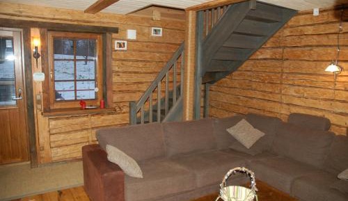 Four-Bedroom Cottage with Sauna