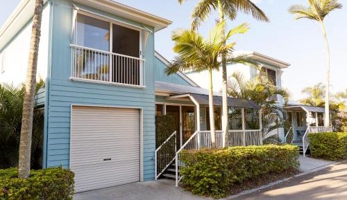 Lagoon Three-Bedroom Townhouse