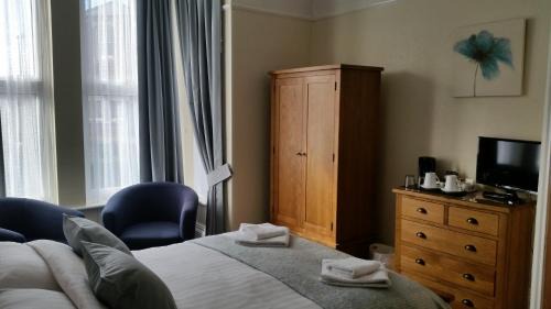 Double Room - First Floor