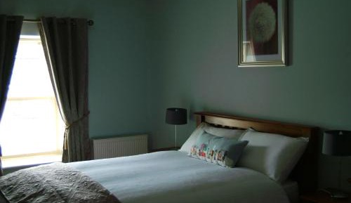 Deluxe Double Room with Shower