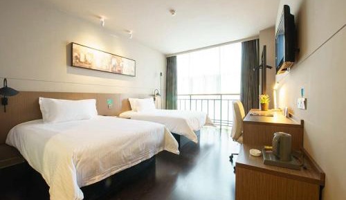 Business Twin Room B