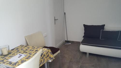 Apartment, Ground Floor - Termal street 25.