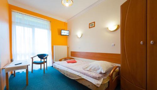 Large Single Room