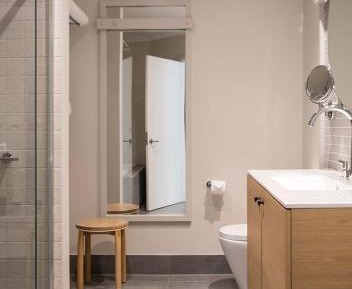 Balcony Suite - Favorite with regulars