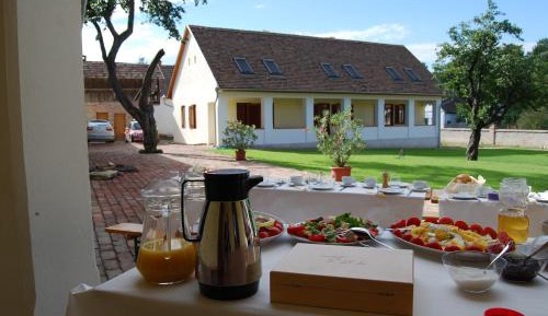 Two-Bedroom Apartment with Garden View