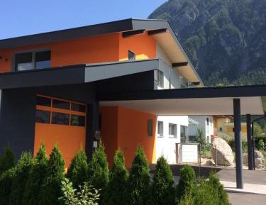 Apartment with Garden View