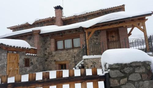 Three-Bedroom Townhouse