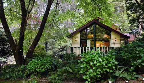 One-Bedroom Cottage with Loft