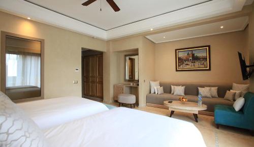 Standard Twin Room with Sofa