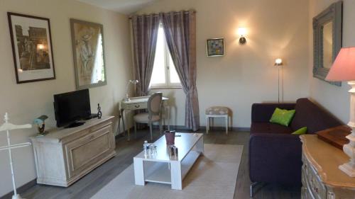 Junior Suite with Garden View