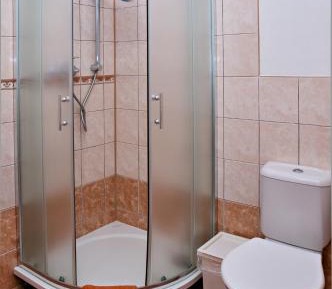 Twin Room with Private Bathroom