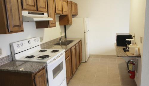 One King Bed with Kitchenette