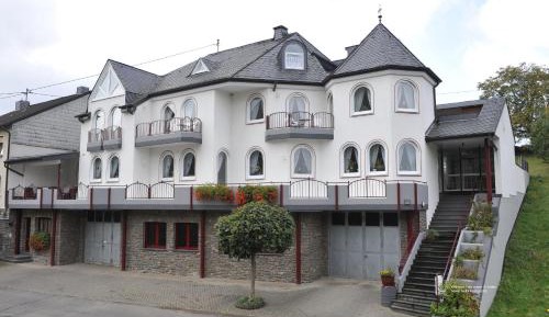 Comfort Holiday Flat (annex building)