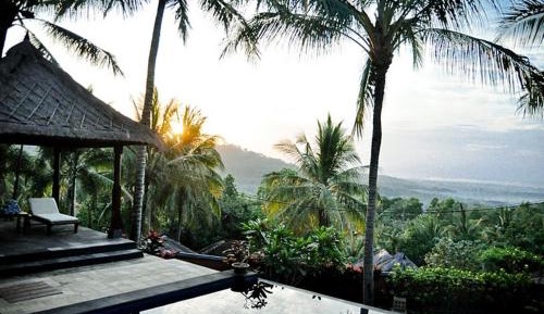 Kopi - Four Bedroom Villa with City and Mountain Views