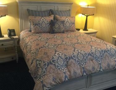 Single Room with Bathroom