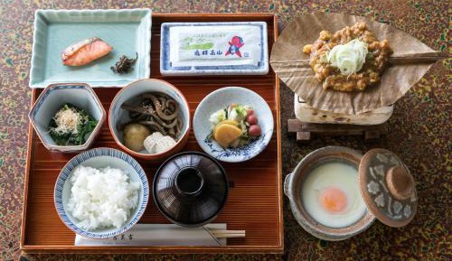 Japanese-Style Room with Shared Bathroom and Shared Toilet - Road Side