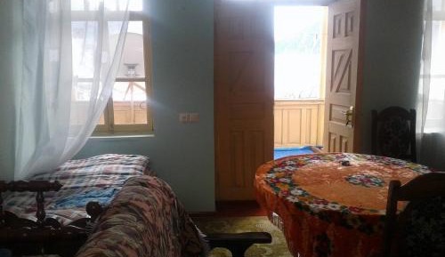 Family Room with Mountain View