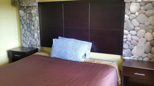 Standard King Room - No View