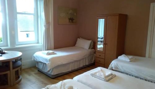 Standard Triple Room with Sea View
