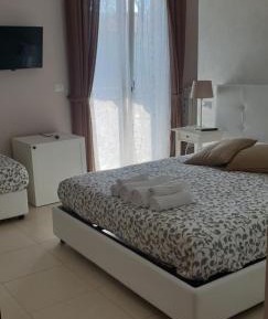 Triple Room with Balcony