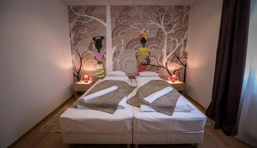 Large Double or Twin Room