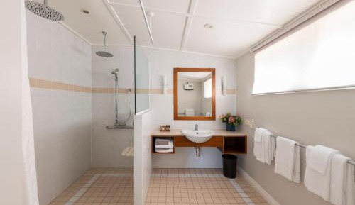 King Room - Disability Access