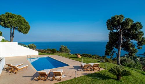 Villa with Sea View