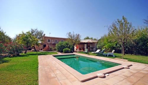 Three-Bedroom Holiday Home 