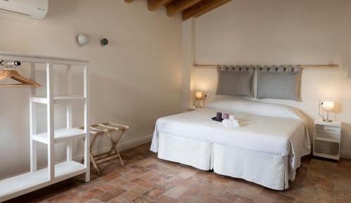 Large Double or Twin Room