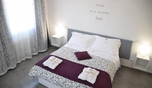 Double or Twin Room with Private Bathroom